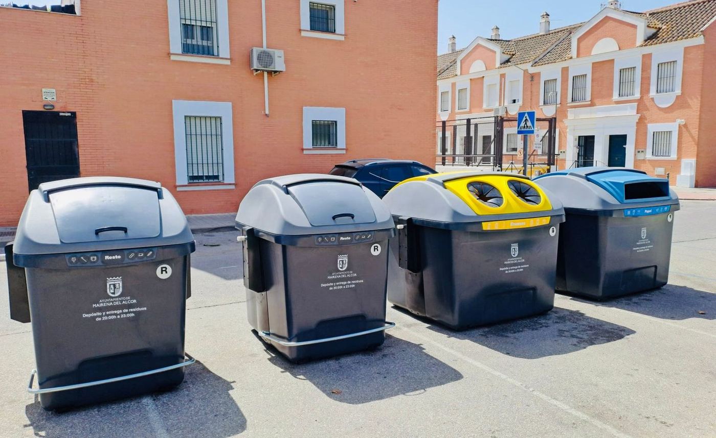 Contenedores instalados en la vía pública